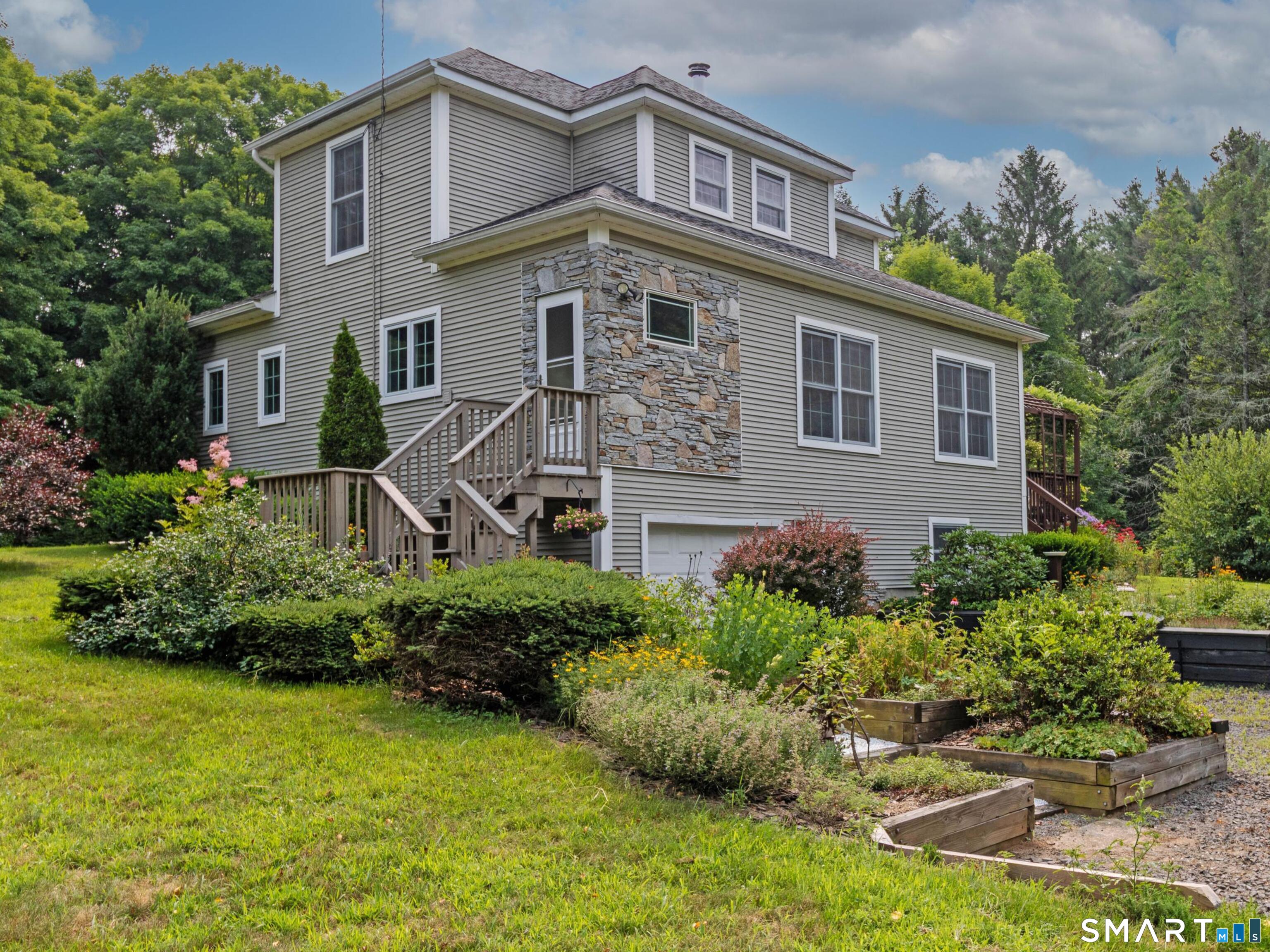 93 Hutchinson Road