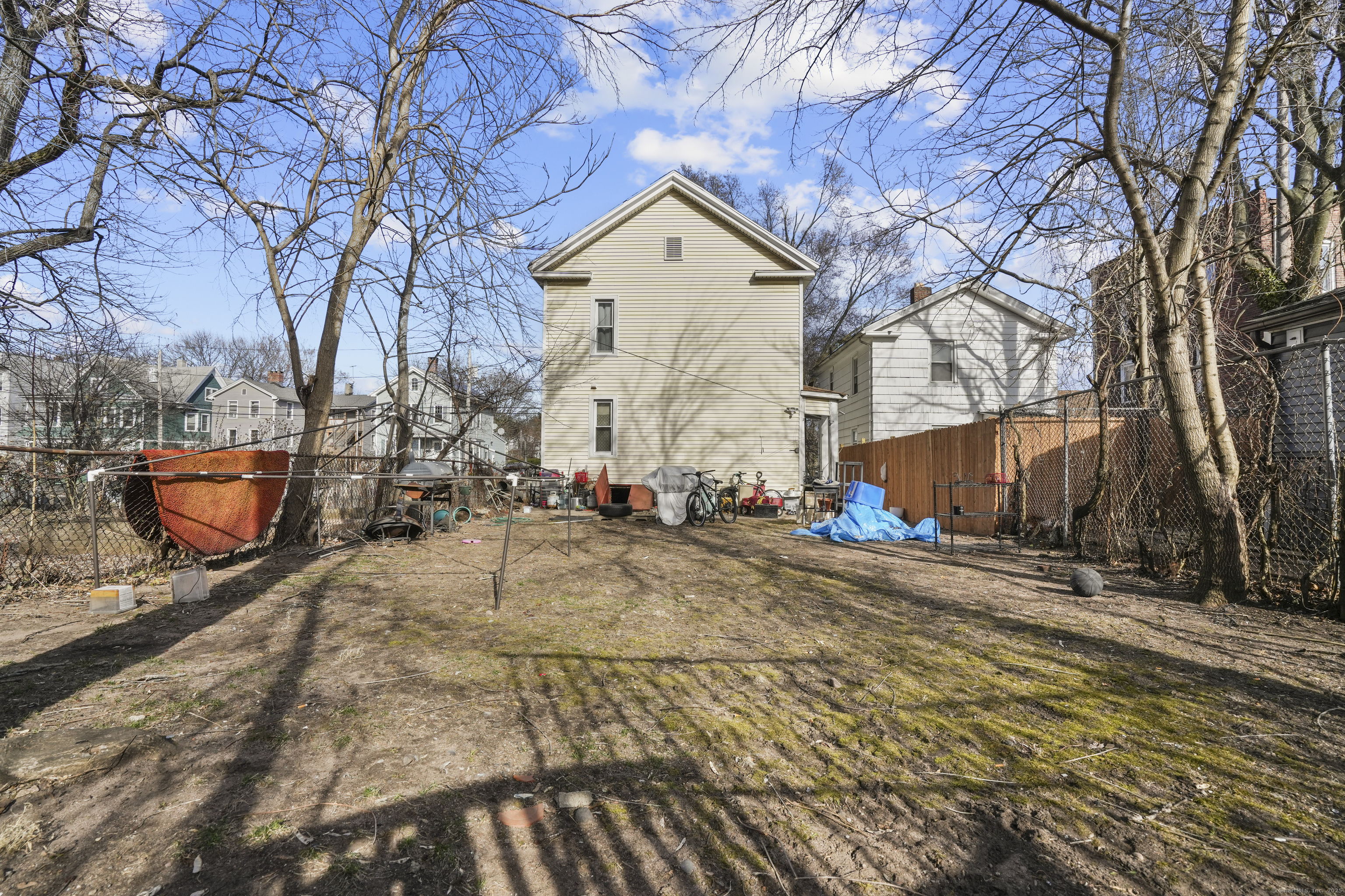 354 Blatchley Avenue