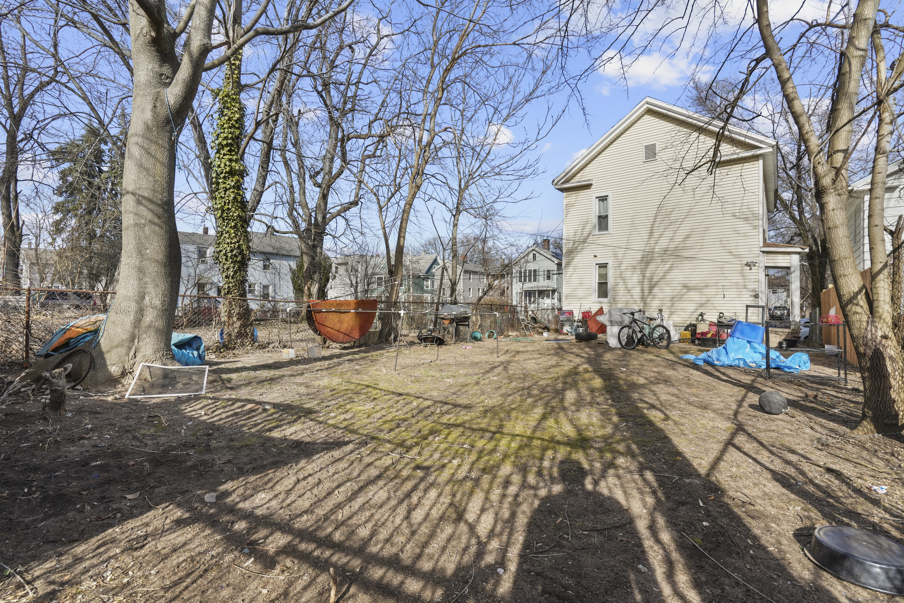 354 Blatchley Avenue