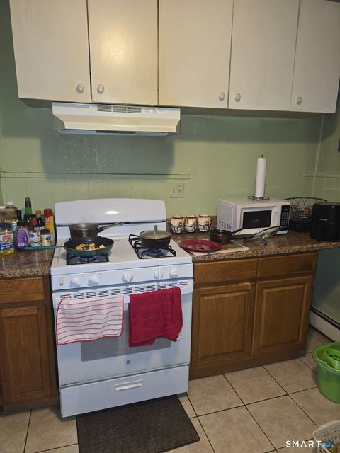 Tiny photo for 76 Rock Street, New Haven, CT 06511 (MLS # 24144424)