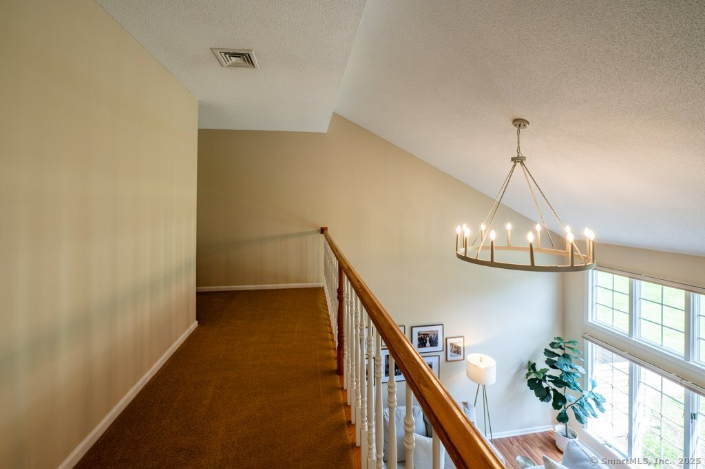 697 S End Road #6, Southington, Connecticut image 16