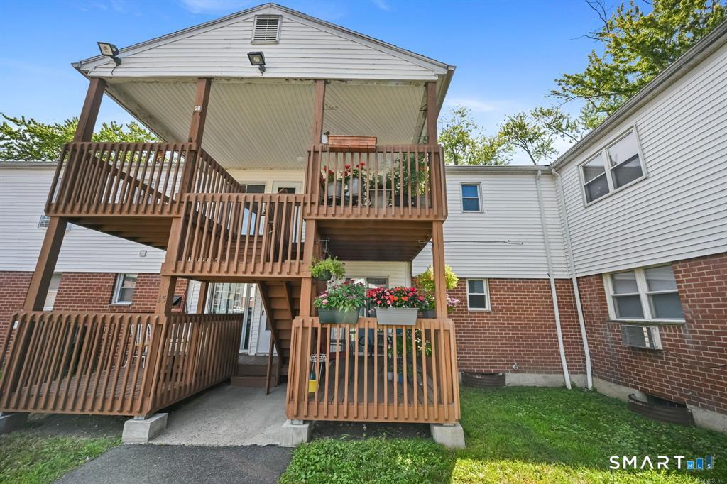 15 Cherry Hill Drive 2A