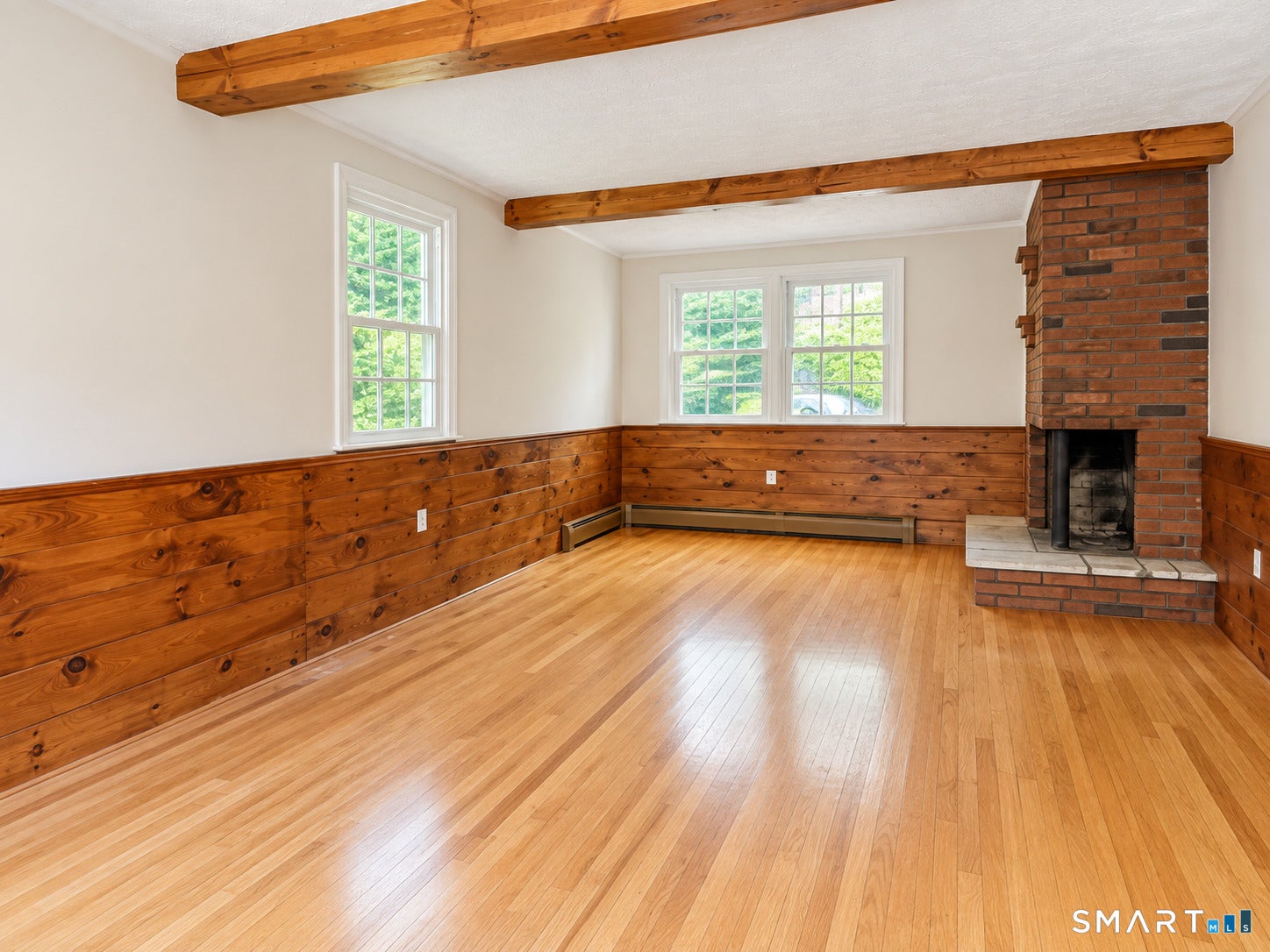 14 Knollwood Drive