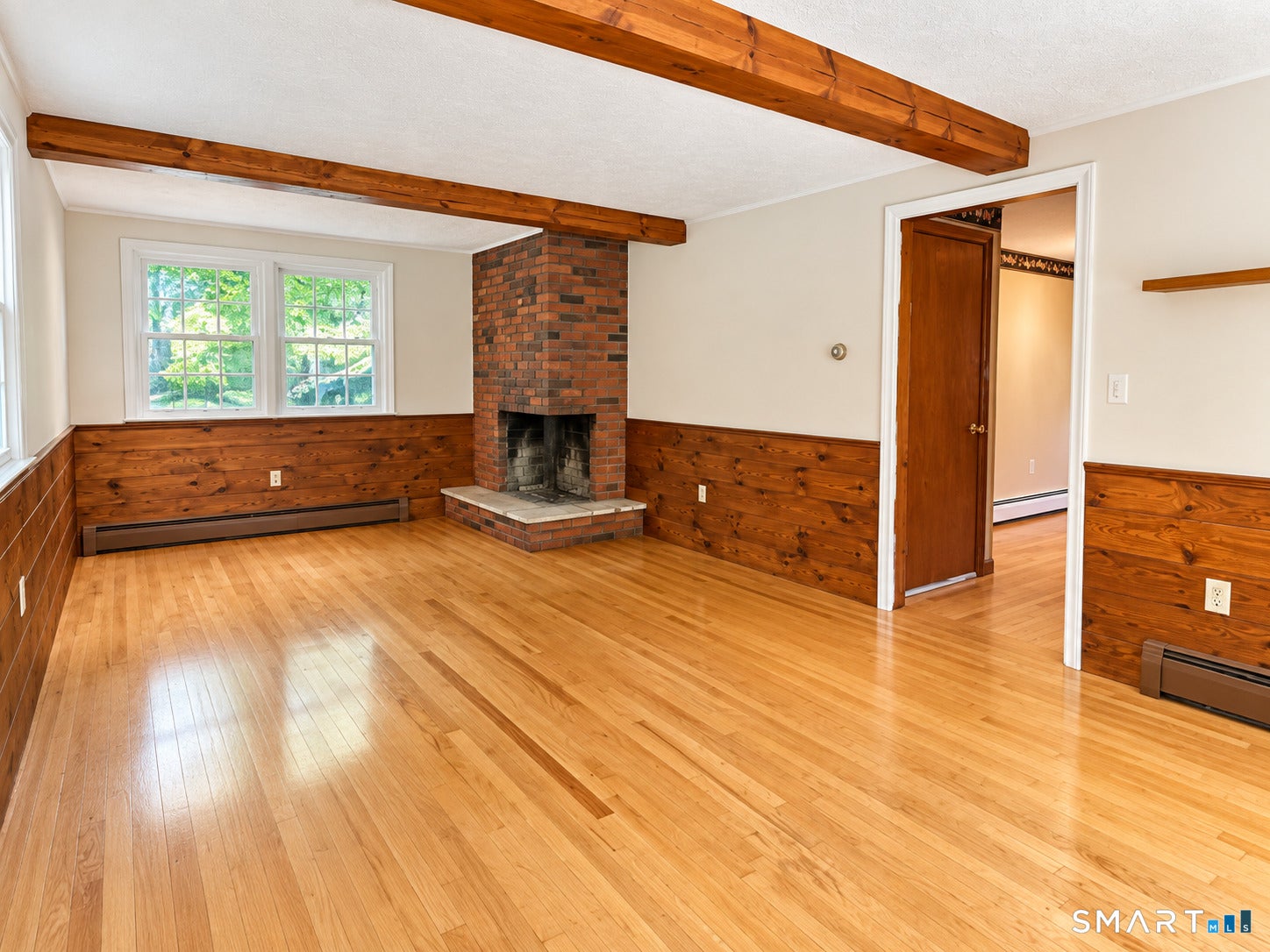 14 Knollwood Drive