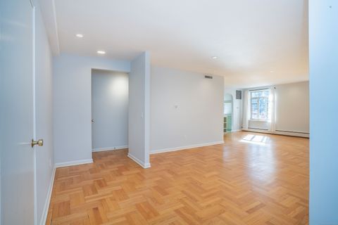 Tiny photo for 30 Outlook Avenue #APT 208, West Hartford, CT 06119 (MLS # 24135982)