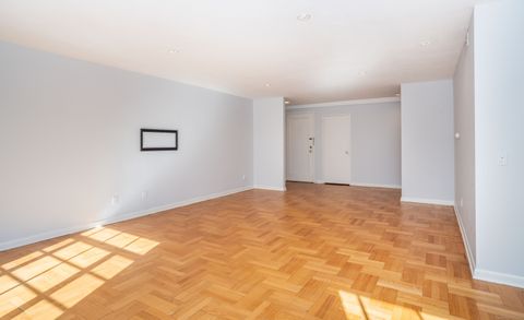 Tiny photo for 30 Outlook Avenue #APT 208, West Hartford, CT 06119 (MLS # 24135982)