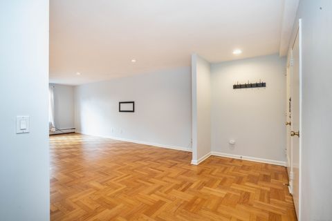 Tiny photo for 30 Outlook Avenue #APT 208, West Hartford, CT 06119 (MLS # 24135982)