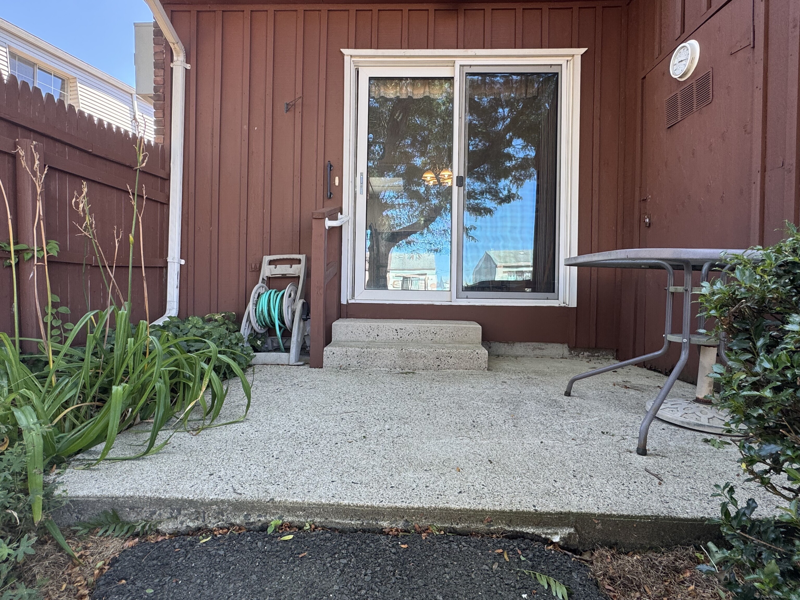 330 Short Beach Road APT B9
