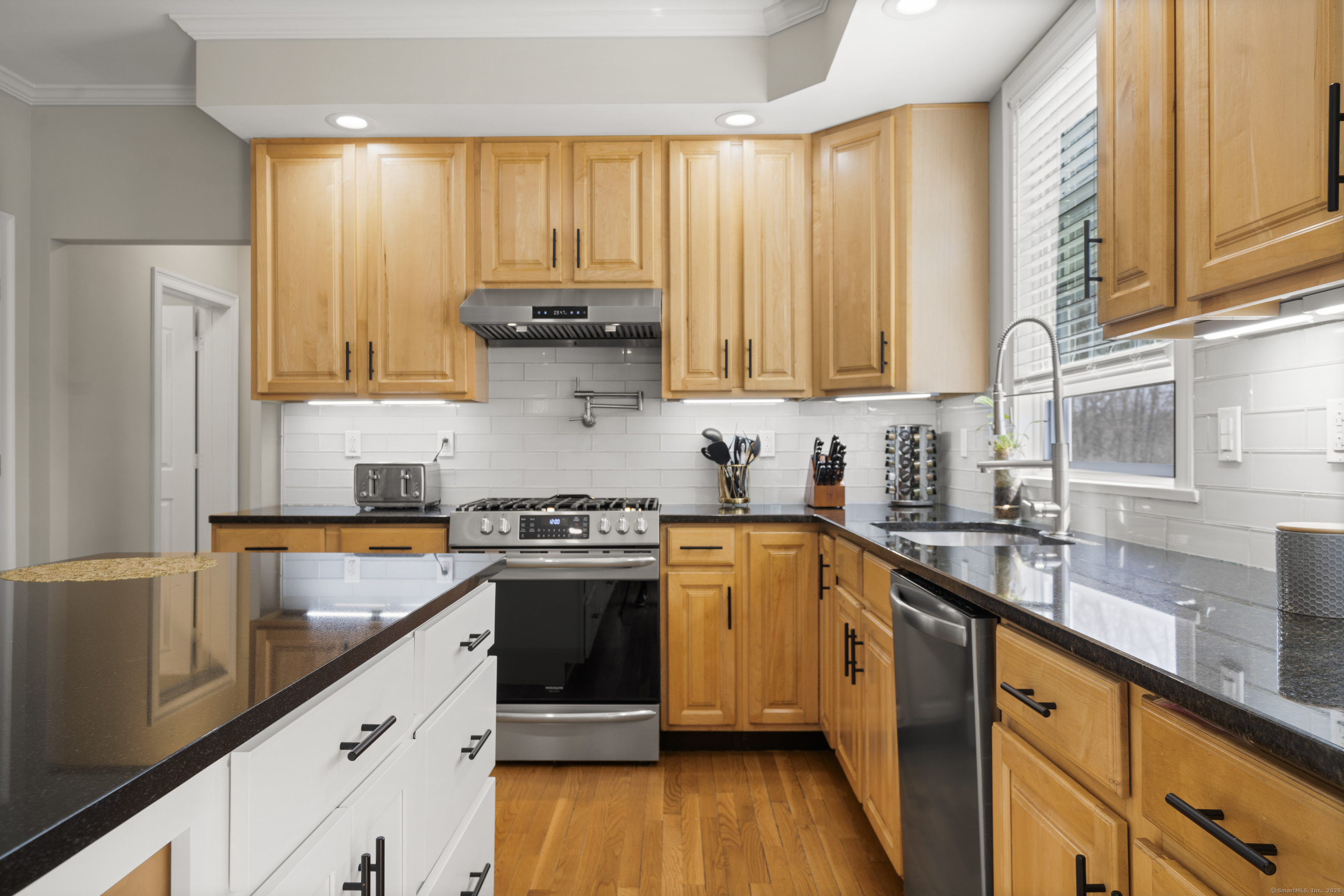 15 Perry Lane, Oxford, Connecticut image 8