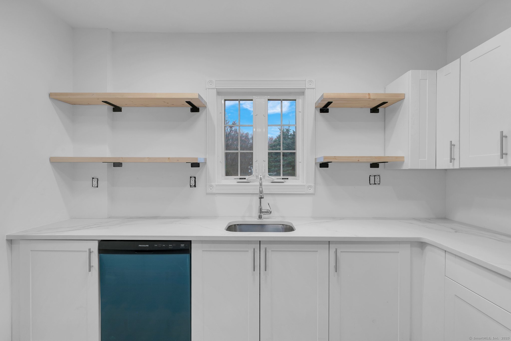 83 Stonybrook Road, Stratford, Connecticut image 9