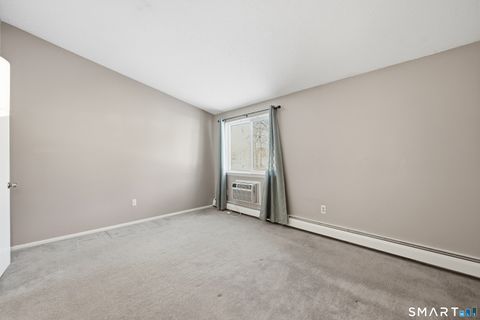 Tiny photo for 220 Main Street #2J, New Hartford, CT 06057 (MLS # 24153107)