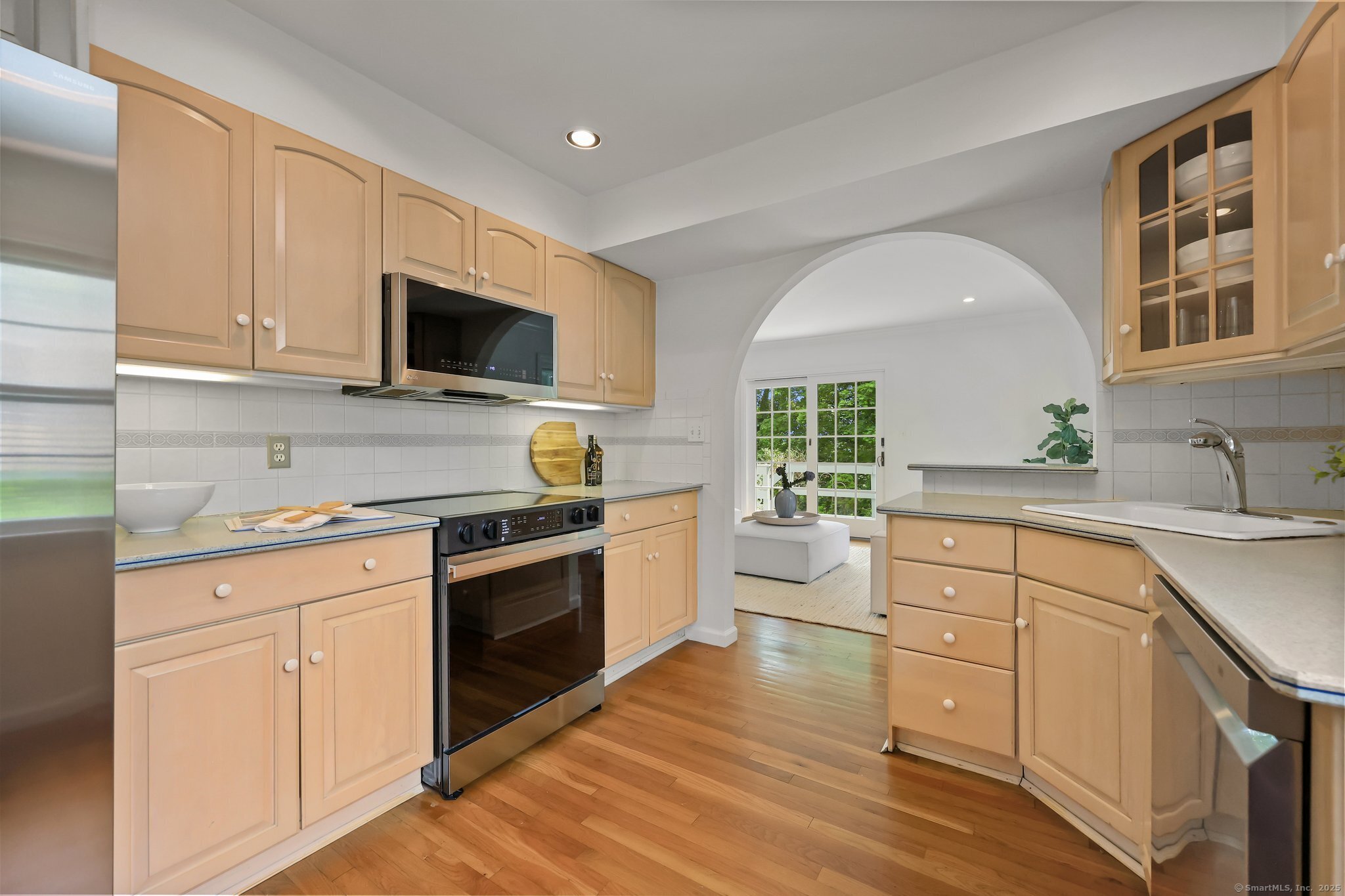 172 Summer Street #APT D, New Canaan, Connecticut image 12
