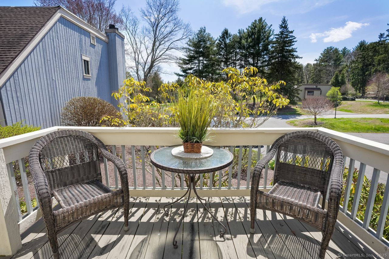 460 Heritage Village #A, Southbury, Connecticut image 27