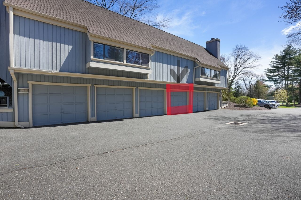 460 Heritage Village #A, Southbury, Connecticut image 34