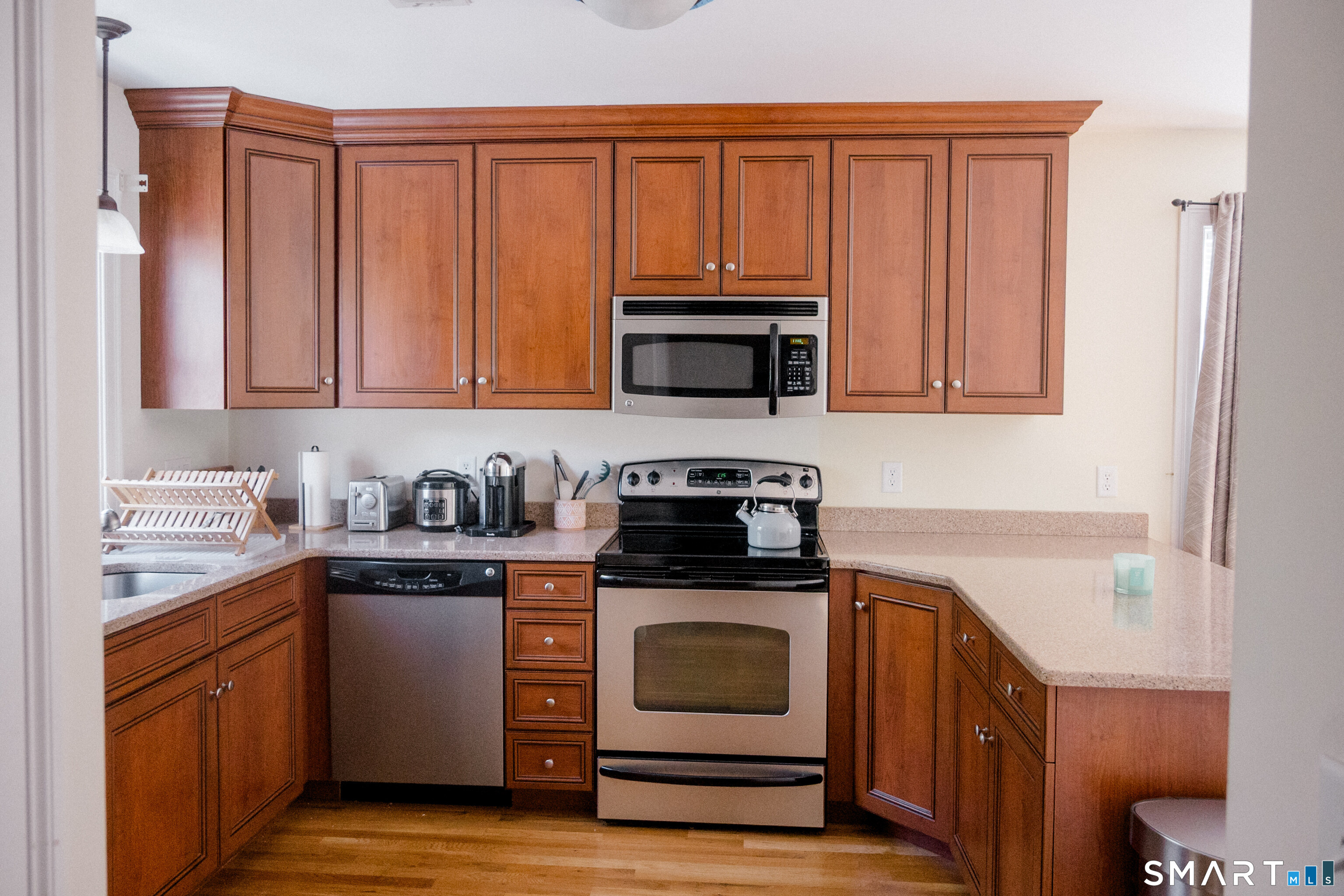 28 Armstrong Road C28