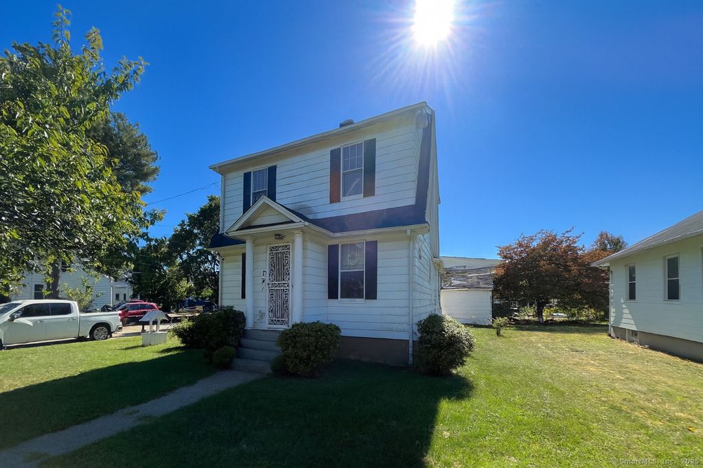 Photo of 291 Birdseye Street, Stratford, CT 06615 (MLS # 24132702)