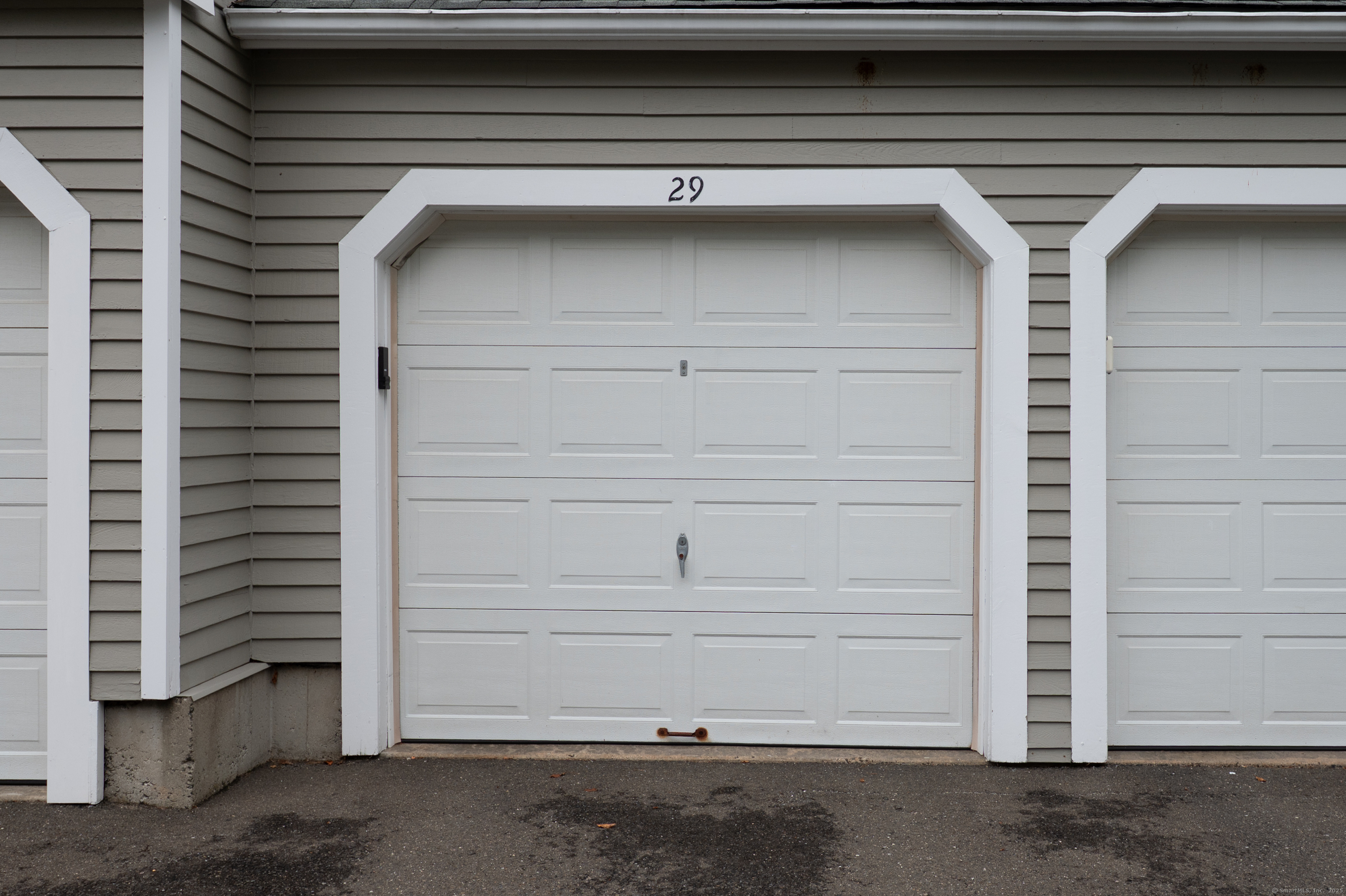 214 Alps Road 29