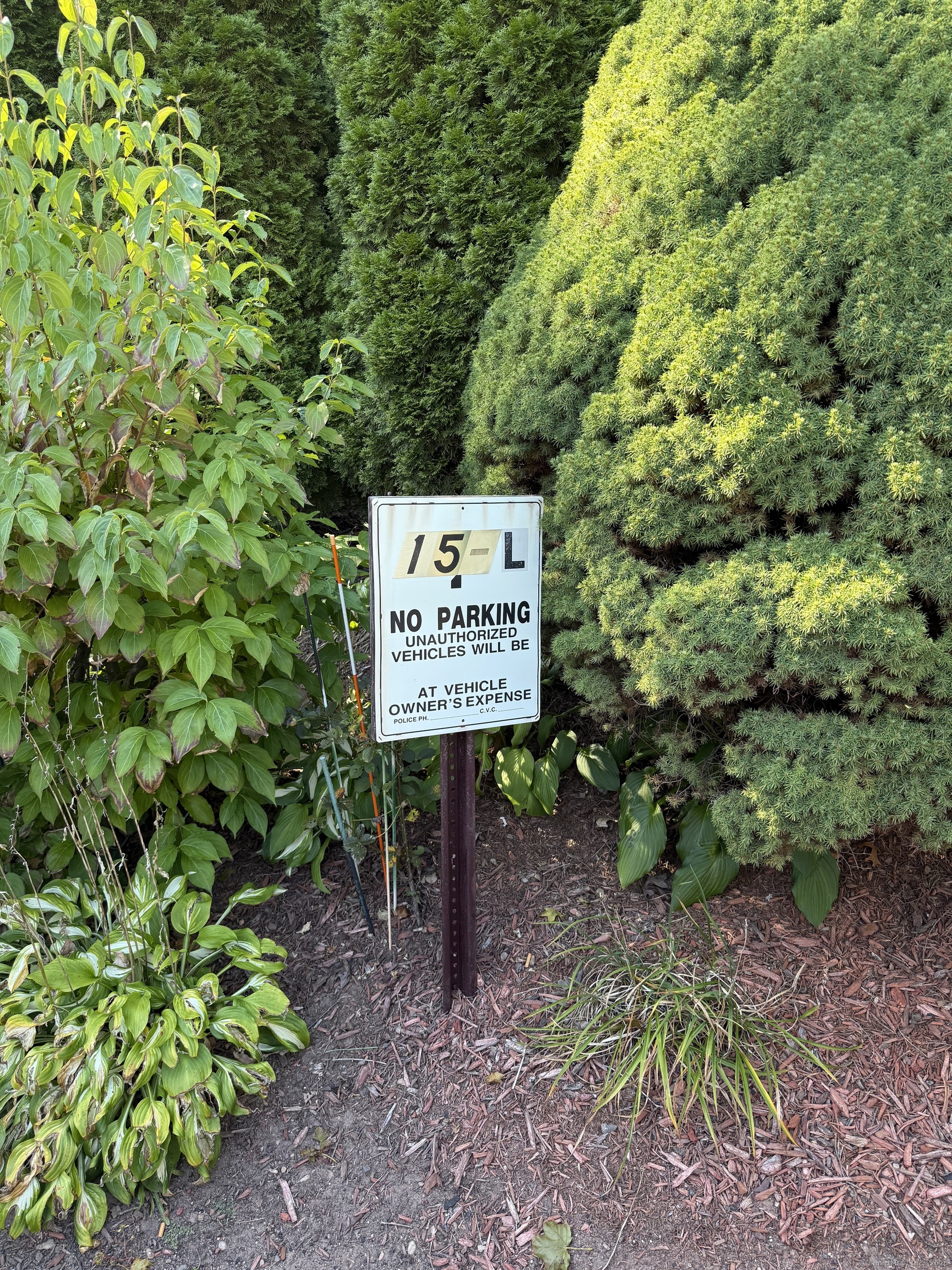 Manchester, Connecticut 06040, United States, 2 Bedrooms Bedrooms, ,1 BathroomBathrooms,Residential,Active,214276