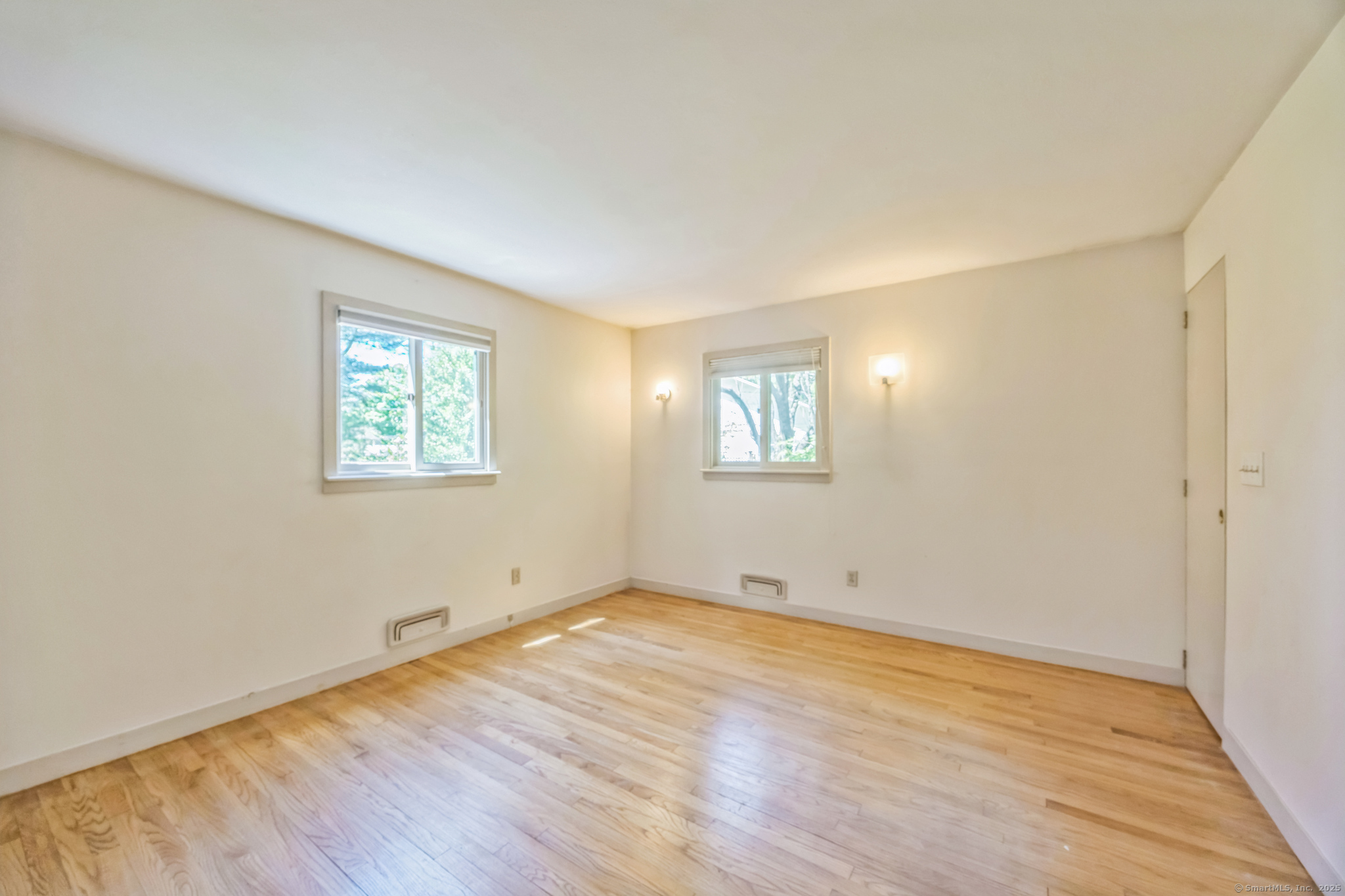 200 Willow Street, Hamden, Connecticut image 27