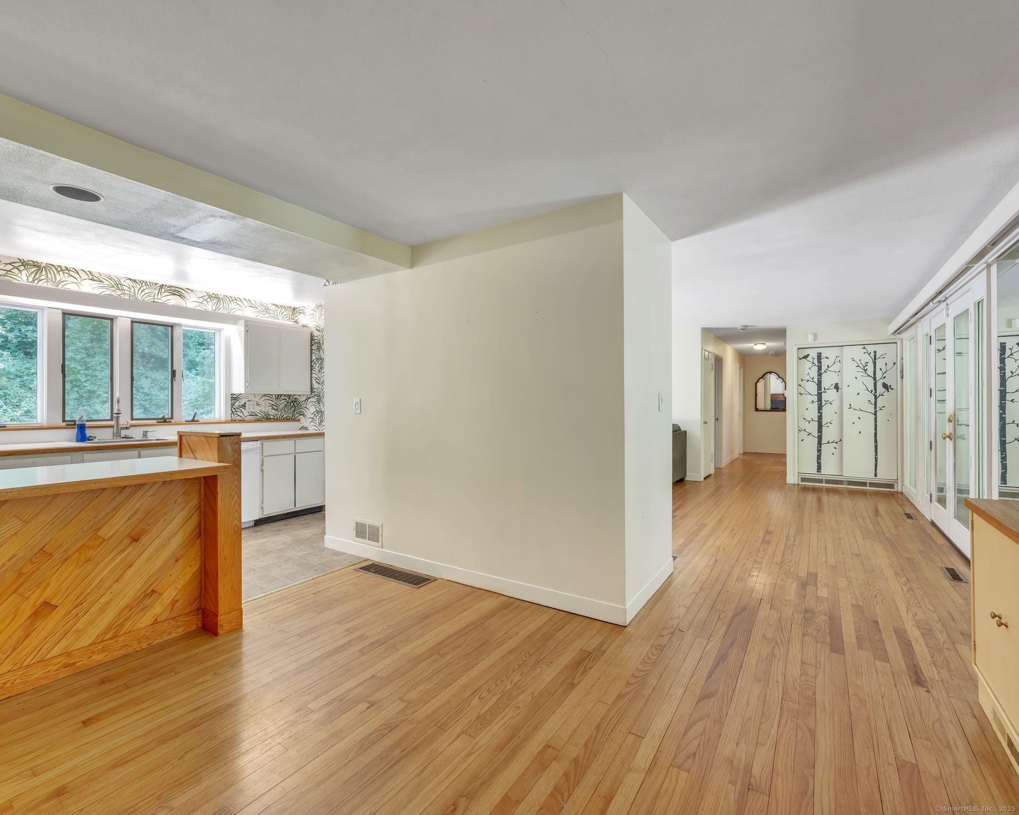 200 Willow Street, Hamden, Connecticut image 20