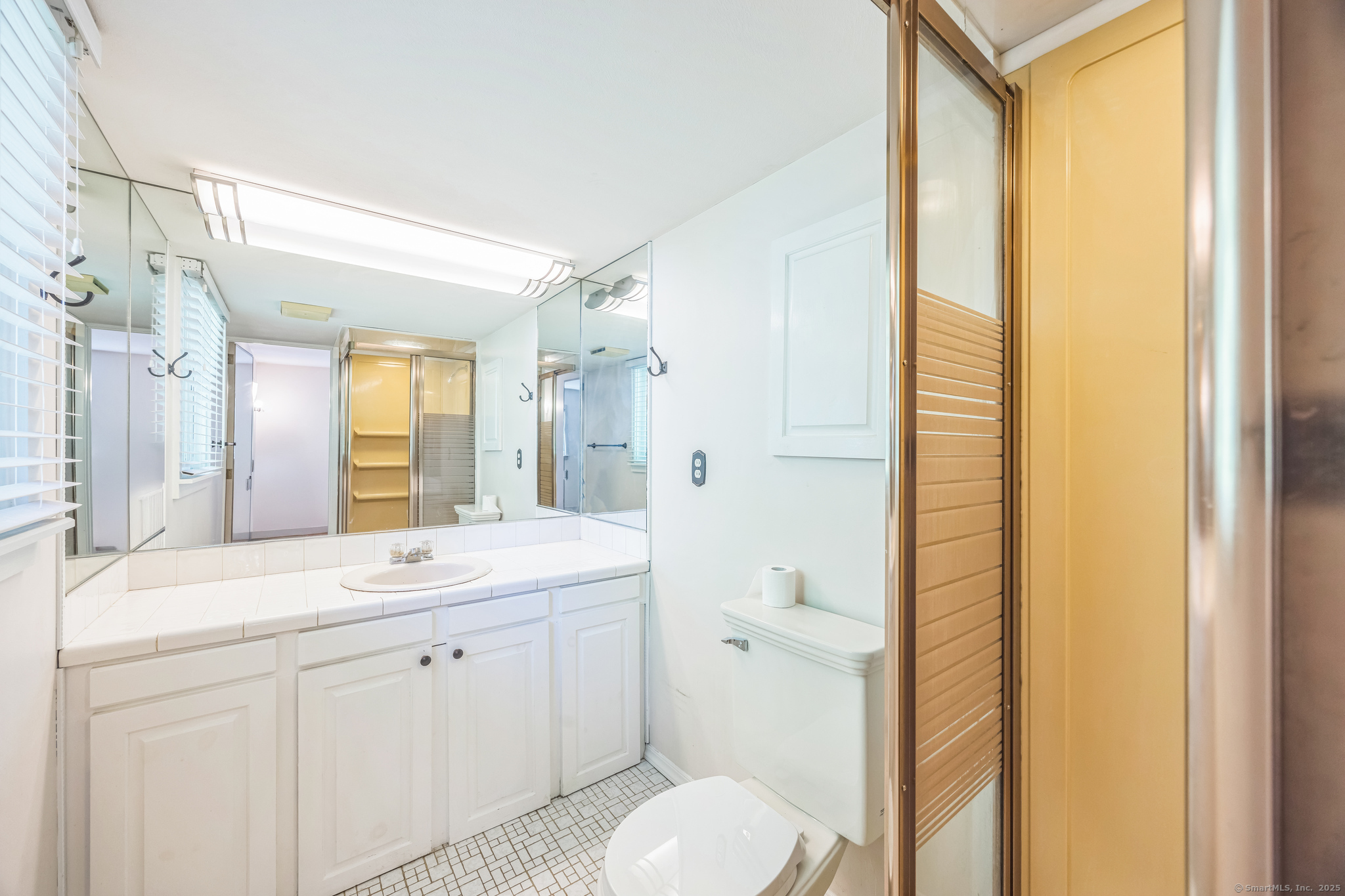 200 Willow Street, Hamden, Connecticut image 24
