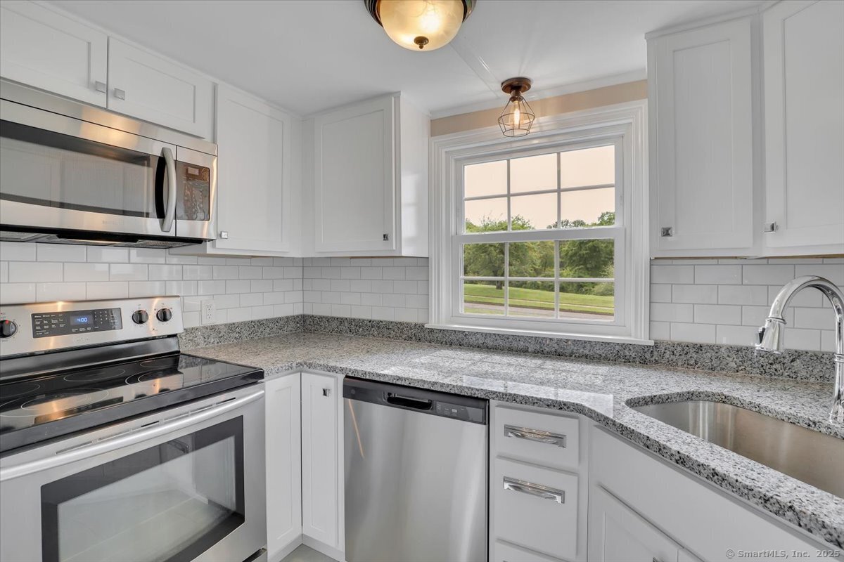 612 Matson Hill Road, Glastonbury, Connecticut image 10