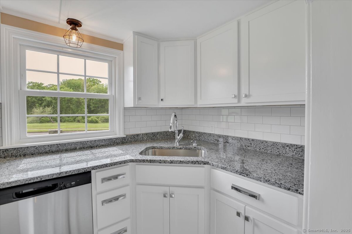 612 Matson Hill Road, Glastonbury, Connecticut image 11