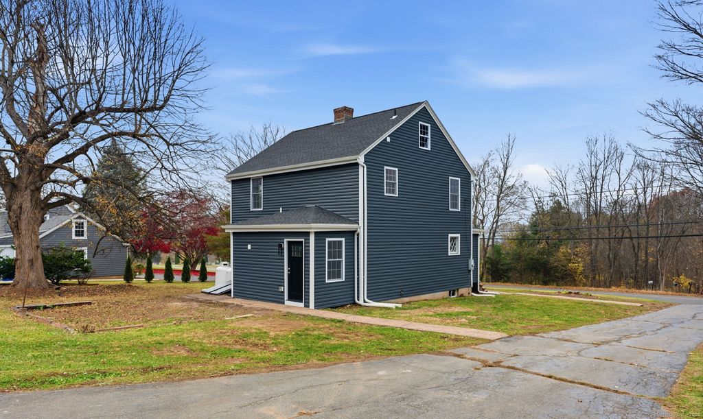 Photo of 211 William Street, Portland, CT 06480 (MLS # 24141825)