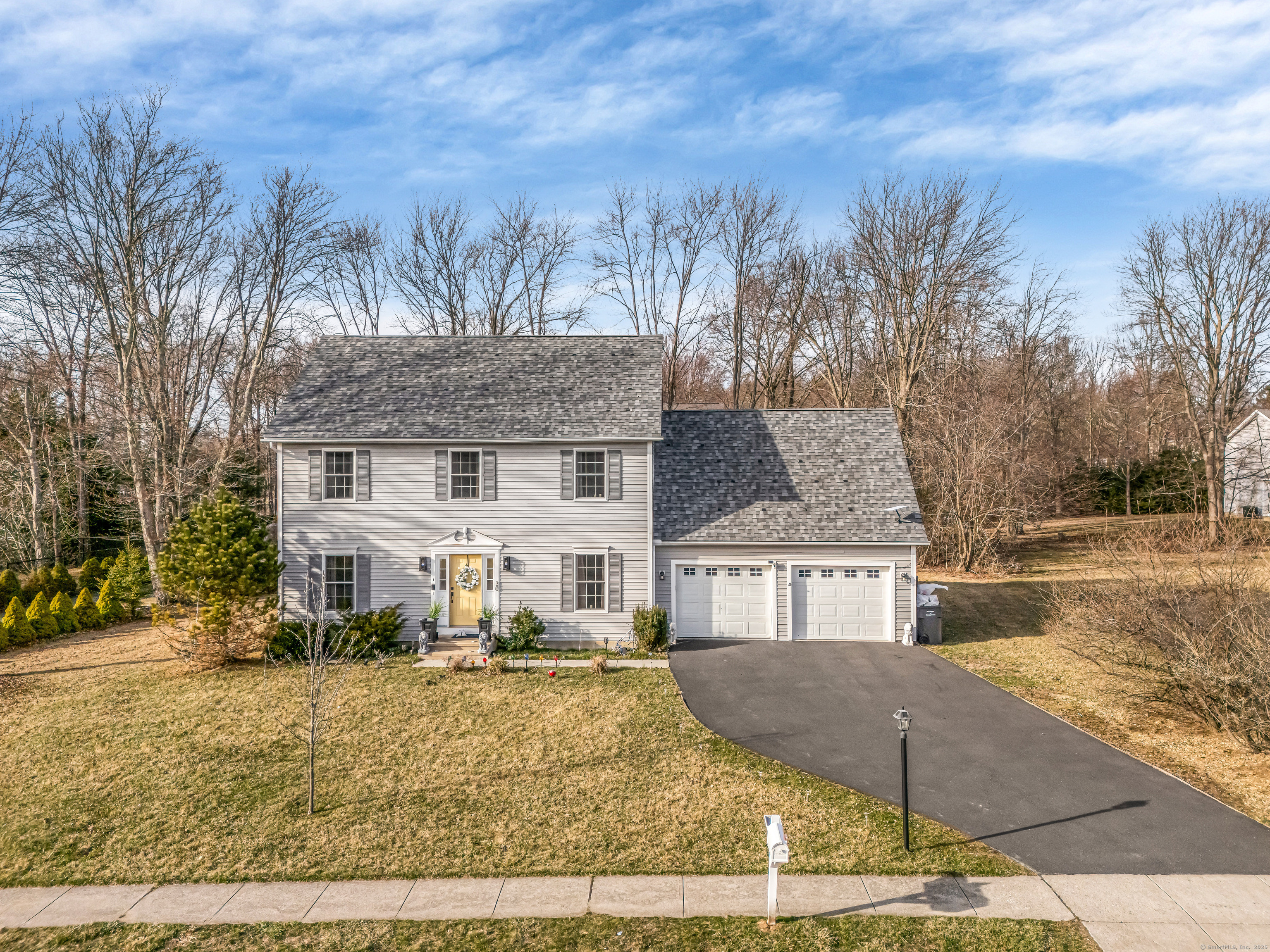 30 Fawn Meadow Drive, Naugatuck, Connecticut image 1