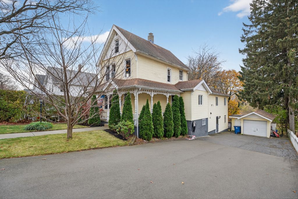 Photo of 444 Woodward Avenue, New Haven, CT 06512 (MLS # 24140863)