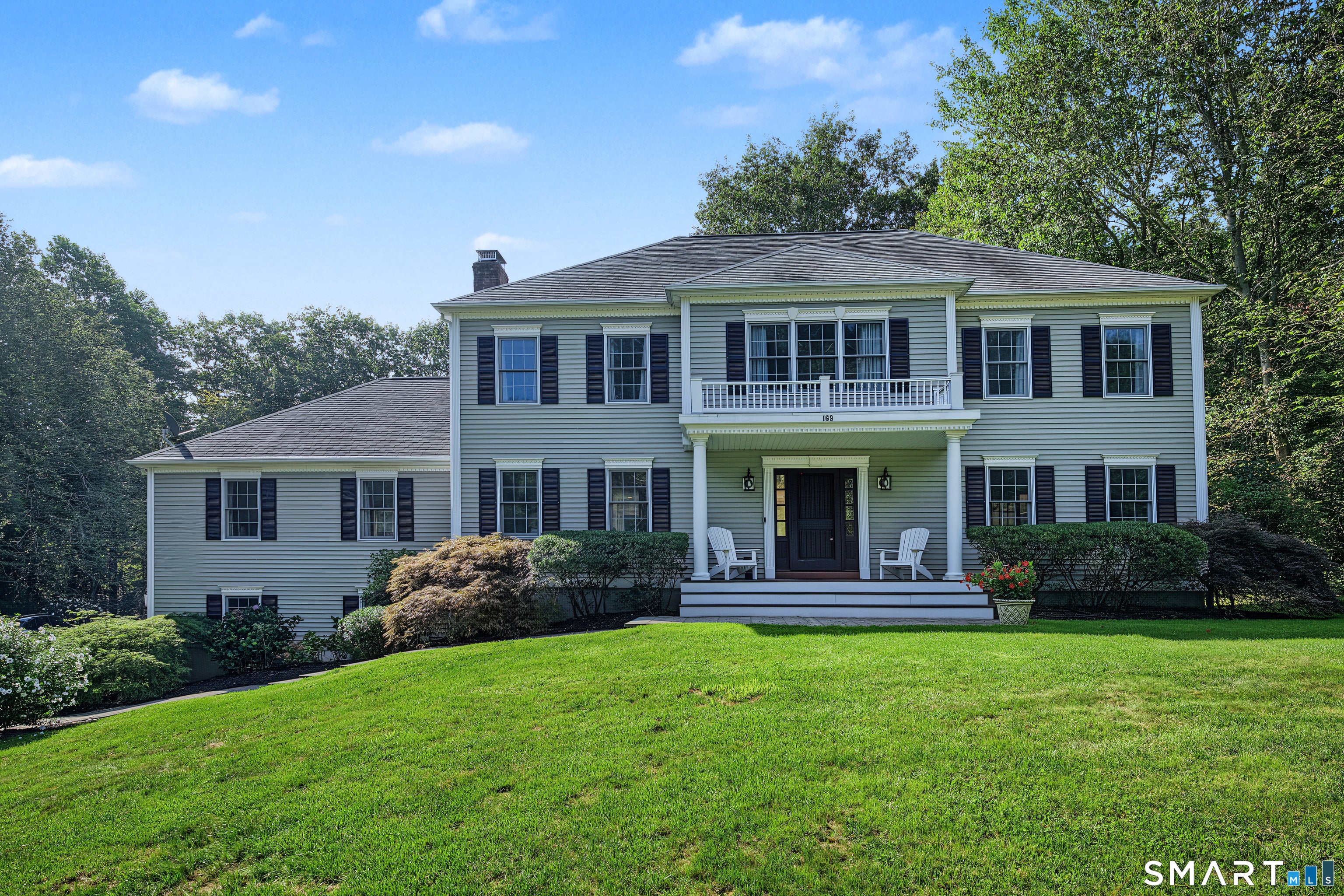 169 Willow Road