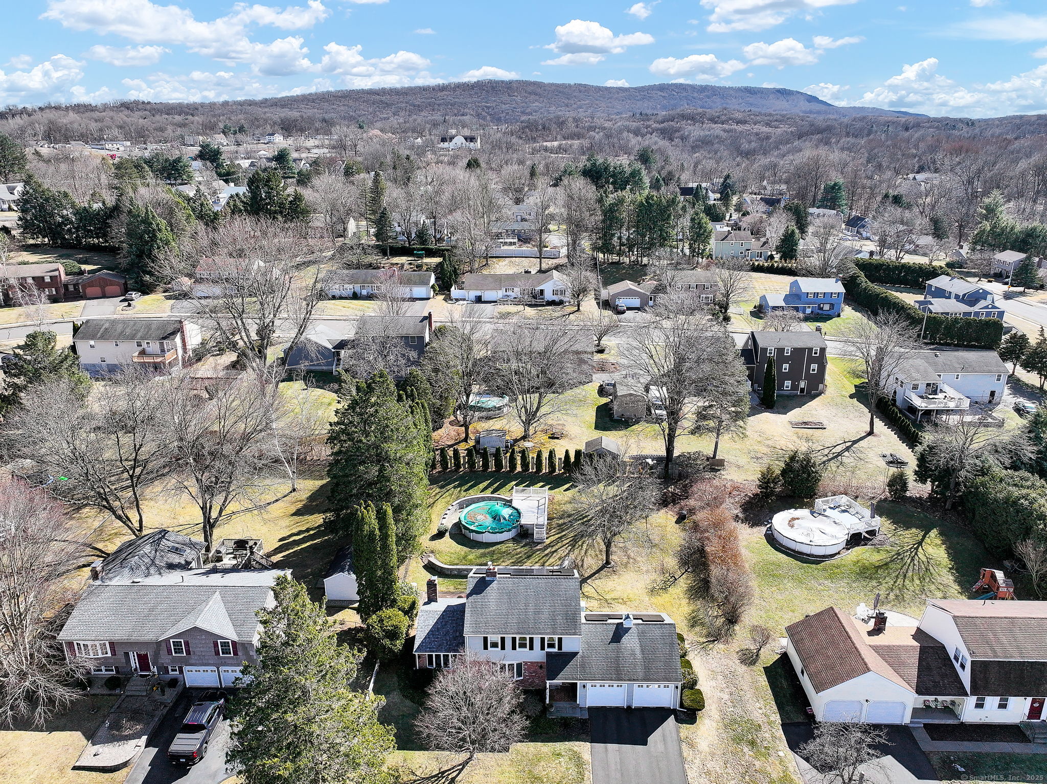85 Valley Drive, Berlin, Connecticut image 4
