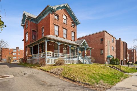 MLS: 24083728