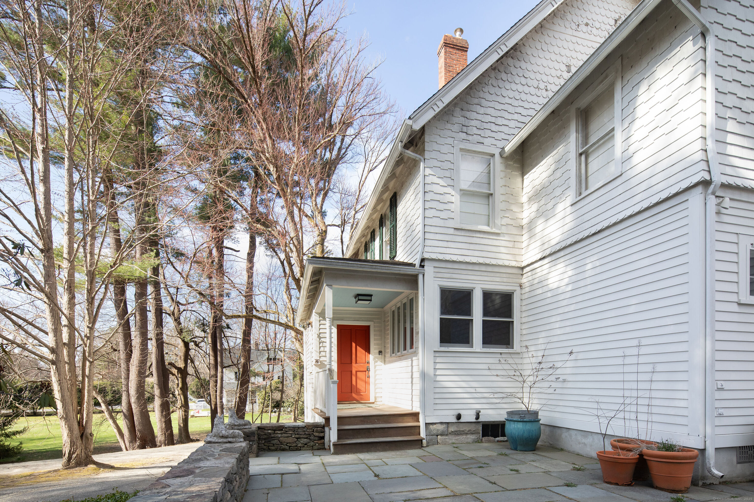288 Main Street