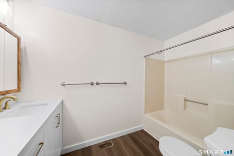 Tiny photo for 136 Maple Avenue #B, Hartford, CT 06114 (MLS # 24188514)