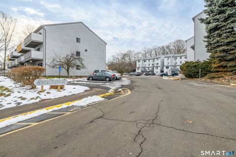 Tiny photo for 330 Savin Avenue #APT 55, West Haven, CT 06516 (MLS # 24147844)