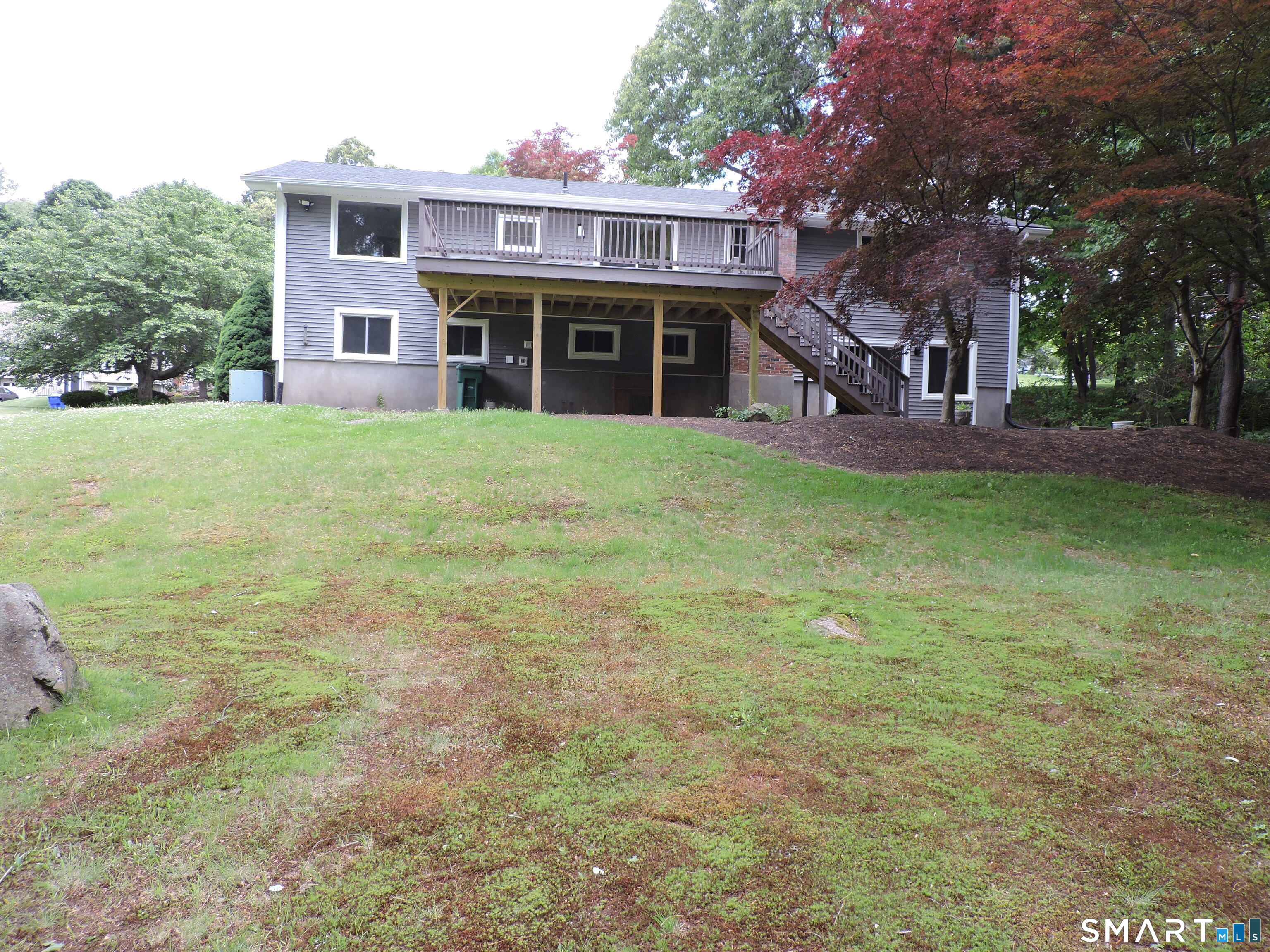 60 Mohegan Trail