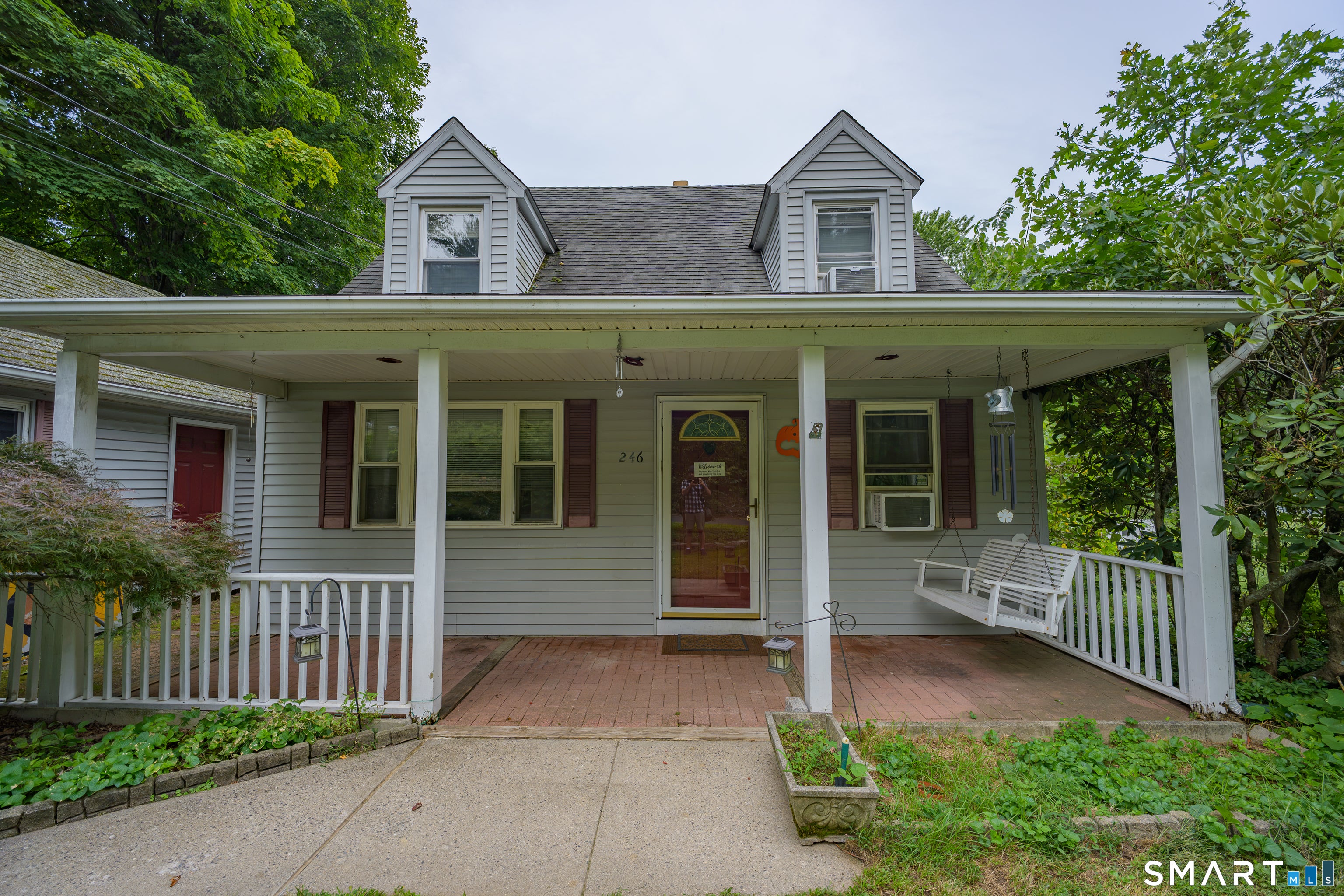 246 East Waterbury Road