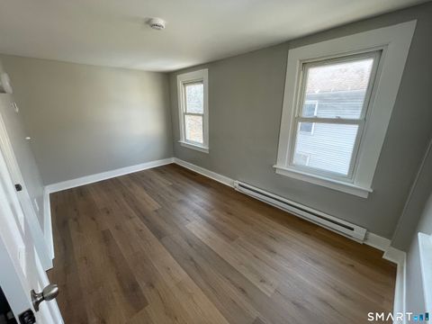 Tiny photo for 172 North Street #1, Bristol, CT 06010 (MLS # 24163019)