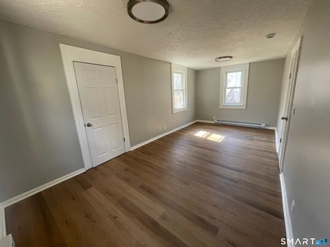 Tiny photo for 172 North Street #1, Bristol, CT 06010 (MLS # 24163019)