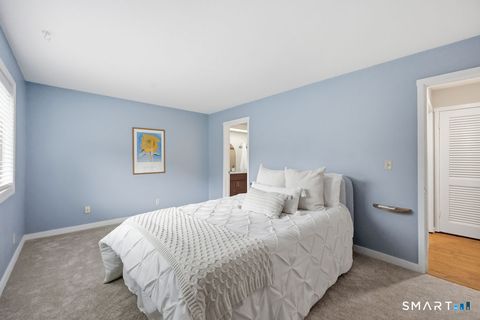 Tiny photo for 42 Library Lane #42, Simsbury, CT 06070 (MLS # 24160322)