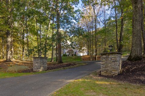 A home in Woodbury