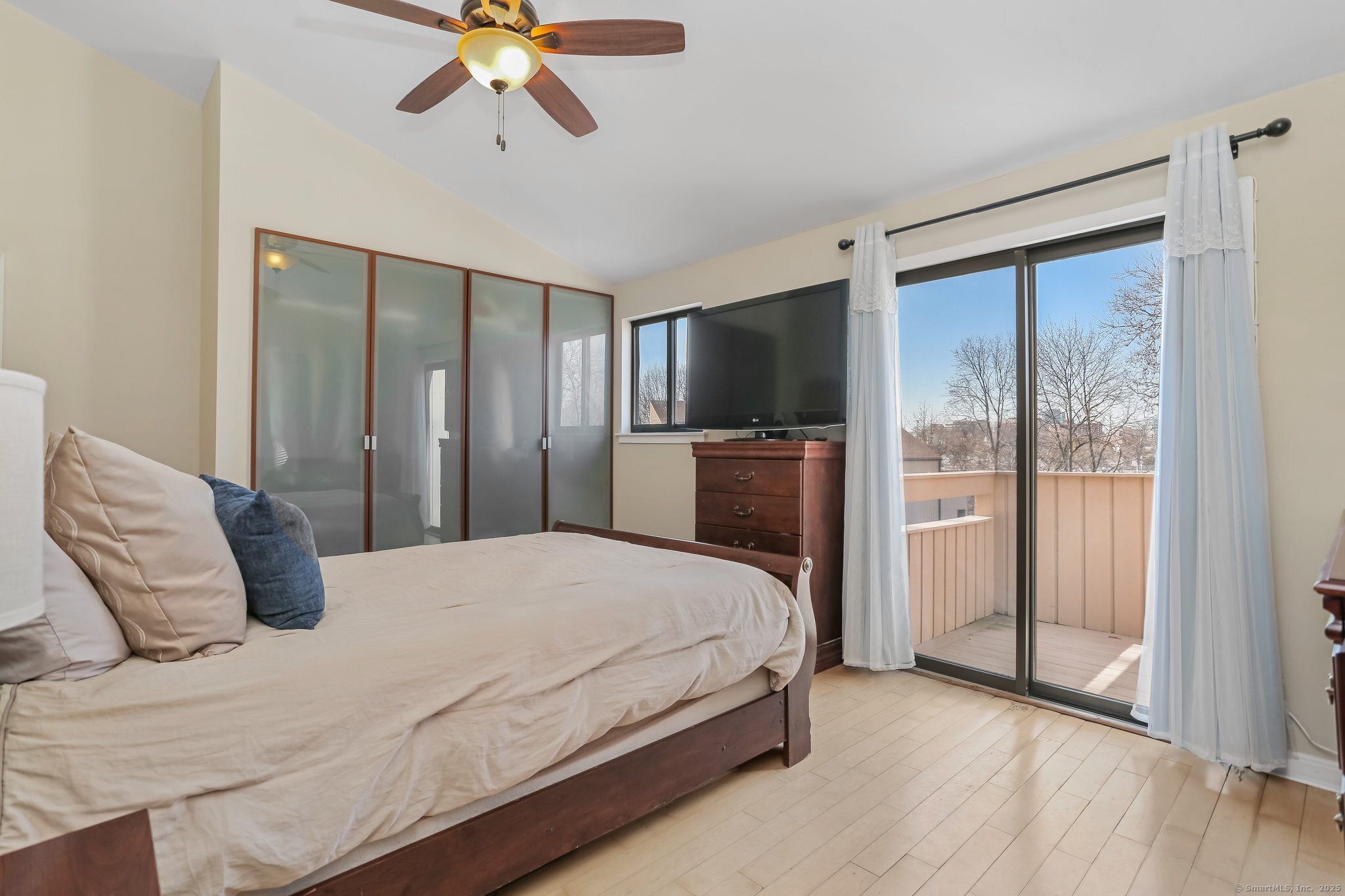 100 Hope Street #APT 16, Stamford, Connecticut image 13