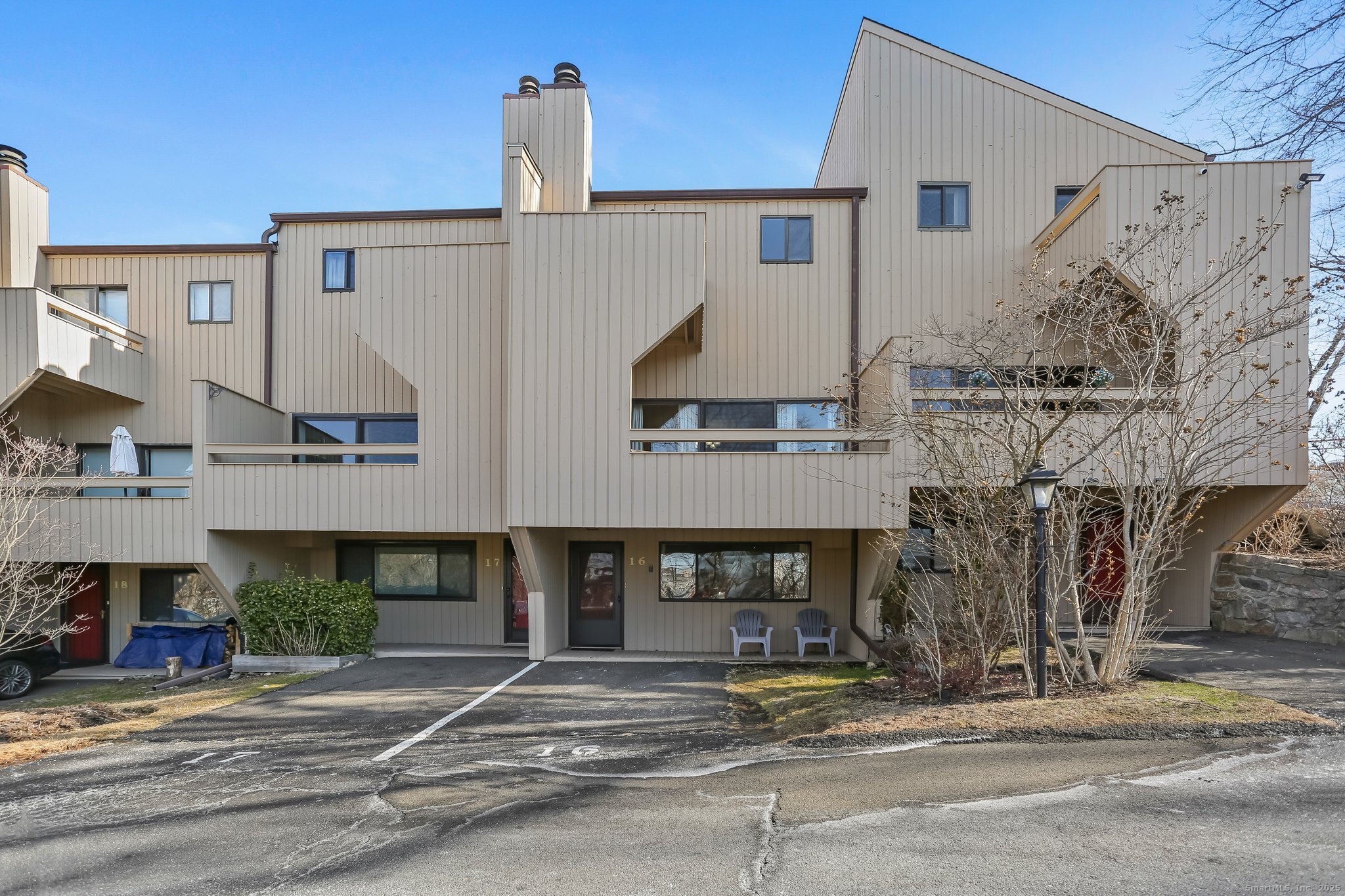 100 Hope Street #APT 16, Stamford, Connecticut image 25