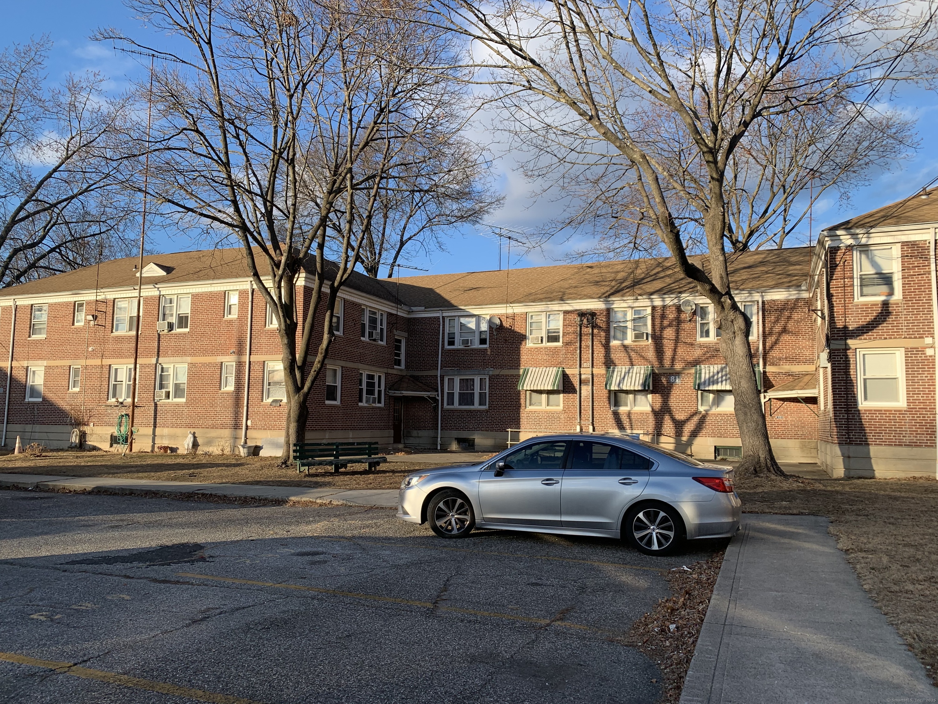 Photo 1 of Canaan Court Bldg 81 23, Stratford, Connecticut, $65,000, Web #: 24069888