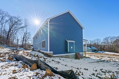 Tiny photo for 1 Quinns Way, East Hampton, CT 06424 (MLS # 24145365)