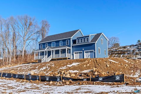 Tiny photo for 1 Quinns Way, East Hampton, CT 06424 (MLS # 24145365)