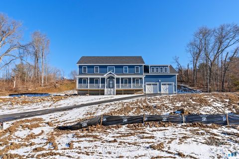Tiny photo for 1 Quinns Way, East Hampton, CT 06424 (MLS # 24145365)