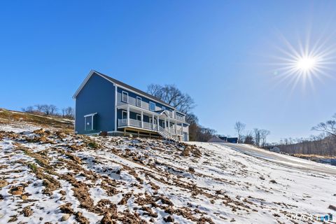 Tiny photo for 1 Quinns Way, East Hampton, CT 06424 (MLS # 24145365)