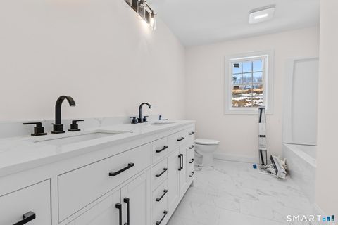 Tiny photo for 1 Quinns Way, East Hampton, CT 06424 (MLS # 24145365)